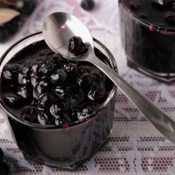 Photo of blackthorn rowan jam 4