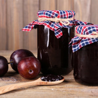 Photo plum jam 3