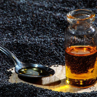 Foto av svart kumminolje 2