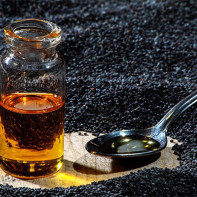 Bilde av svarte karvefrø 5