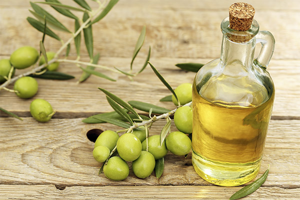 The benefits and harms of olive oil