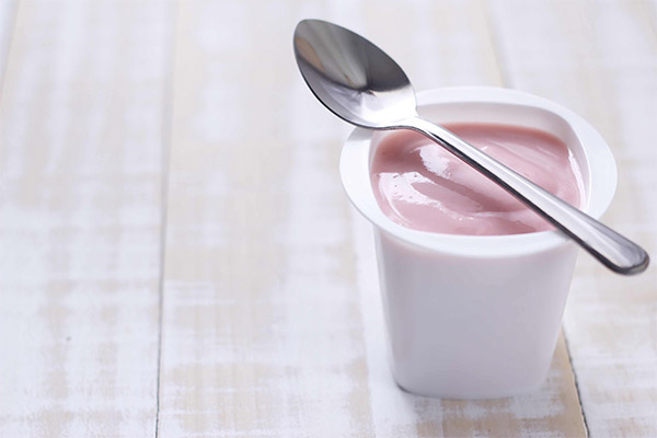 Benefits and harms of yogurt