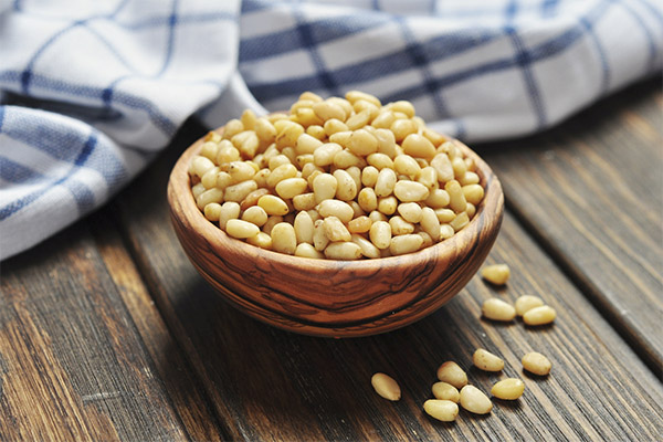 The benefits and harms of pine nuts