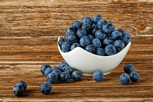 The benefits and harms of thorns