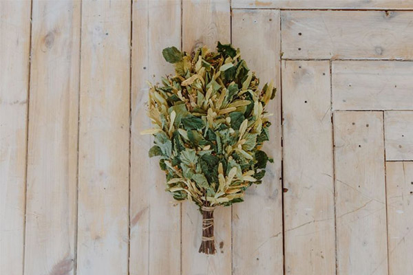 Utility of linden broom for the bath