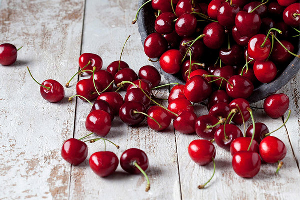 What berries can and cannot be eaten with pancreatitis