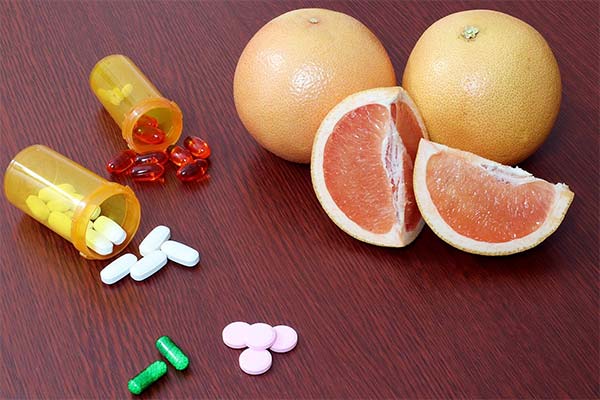 What medications should you not eat grapefruit with
