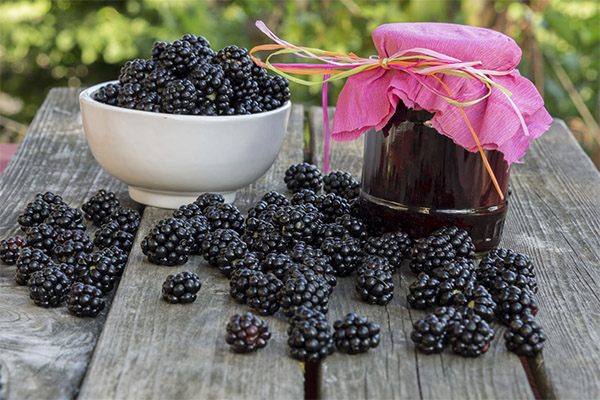 Blackberry syltetøy