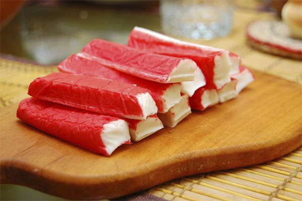 Hvordan velge og lagre krabbepinner