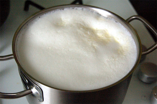 เก็บนมต้มไว้เท่าใด