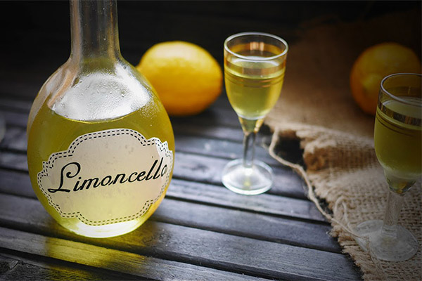 Fordelene og skadene ved limoncello brennevin