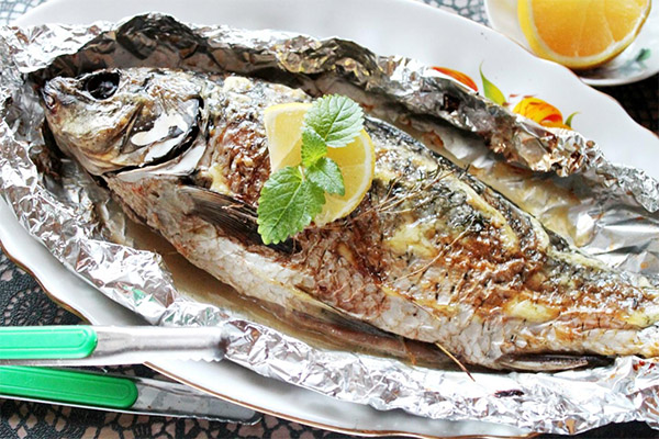 Hvordan lage grillet karpe